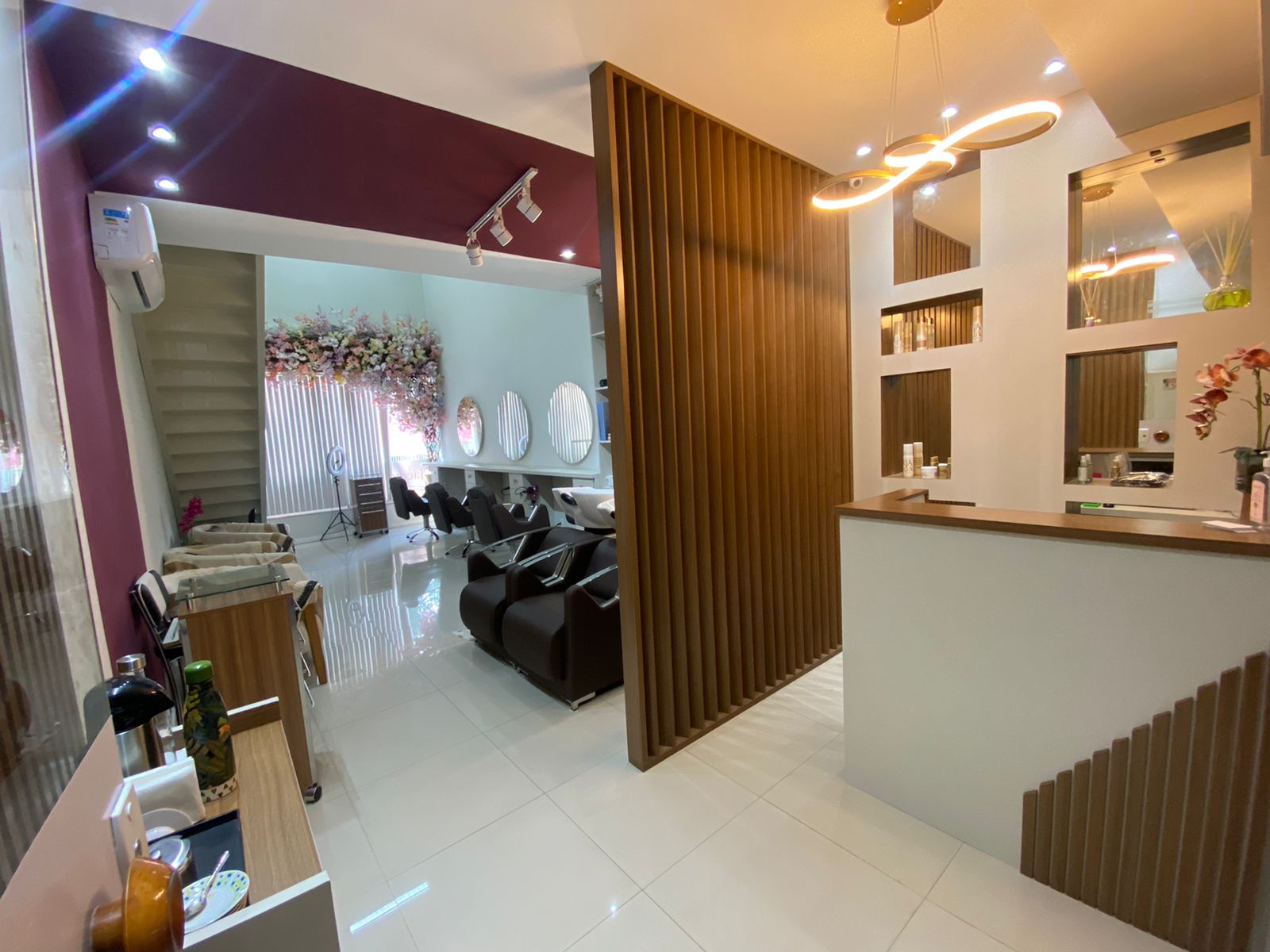 Jacqueline Mello Studio